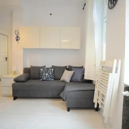 Studio Bursztyn & Parking سوبوت